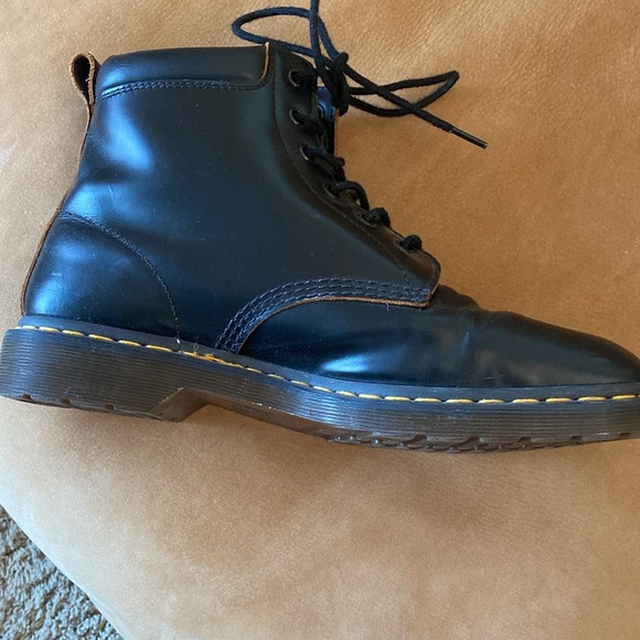Supreme x Dr. Martens collaboration leather lace-up boots excellent condition - Picture 4 of 9